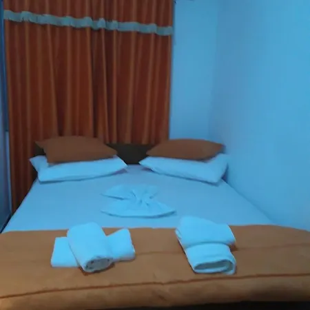 Beso Bed and Breakfast *